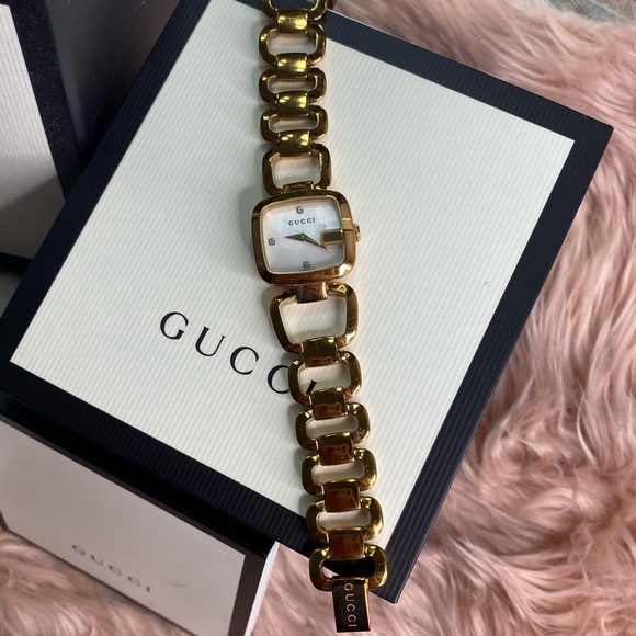 1️⃣0️⃣0️⃣0️⃣ Gucci G-Gold-Tone Diamond Watch🛍🎁 - Picture 9 of 11